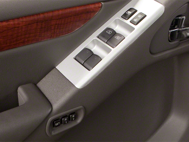 2012 Nissan Pathfinder Silver